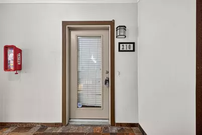 1342 Rutland Street #210, Houston, TX 77008 - Photo 37