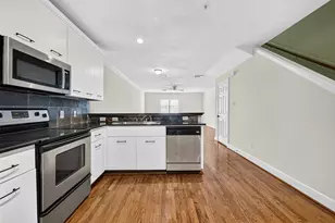 1342 Rutland St, Houston, TX 77008 - Photo 3