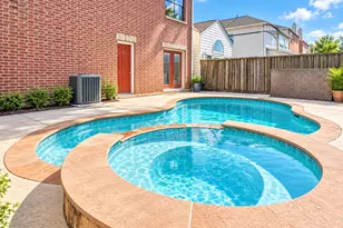5225 Cornish St, Houston, TX 77007 - Photo 1