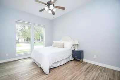 2303 Legend Woods Court, Sugar Land, TX 77479 - Photo 37