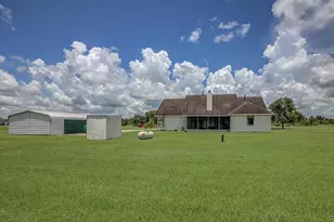 6853 Fite Ln, Sweeny, TX 77480 - Photo 33