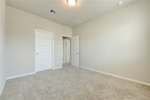 9822 Heritage Run Ln, Houston, TX 77080 - Photo 33