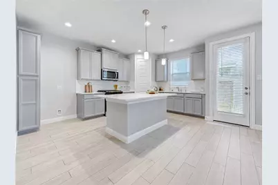 9822 Heritage Run Lane, Houston, TX 77080 - Photo 11