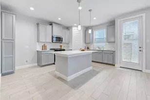 9822 Heritage Run Ln, Houston, TX 77080 - Photo 11