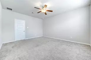 9822 Heritage Run Ln, Houston, TX 77080 - Photo 35