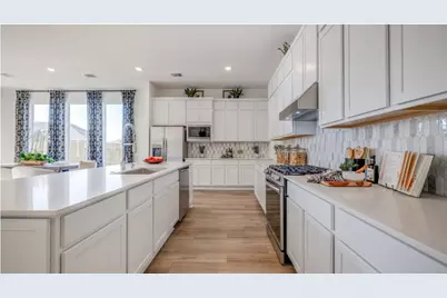 31046 Golden Felipe Street, Fulshear, TX 77441 - Photo 3