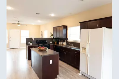 3986 Avenue B, Brookshire, TX 77423 - Photo 3