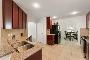 1227 Kaliste Meadow Dr, Houston, TX 77090 - Photo 11