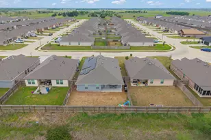 8026 Front Nine Ln, Navasota, TX 77868 - Photo 21