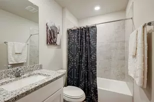 8026 Front Nine Ln, Navasota, TX 77868 - Photo 15