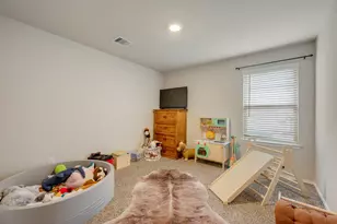 8026 Front Nine Ln, Navasota, TX 77868 - Photo 13
