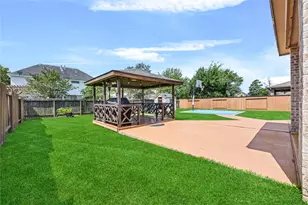 8127 Edenwood Dr, Spring, TX 77389 - Photo 41