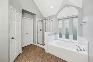 26818 Riverbend Point Ln, Cypress, TX 77433 - Photo 29