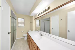 8105 Lanham Ln, Houston, TX 77075 - Photo 19