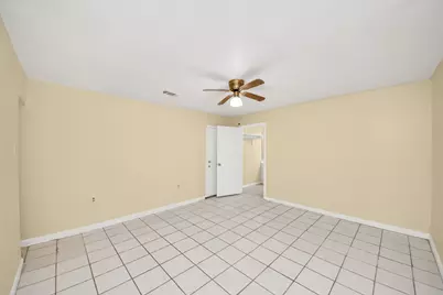 8105 Lanham Lane, Houston, TX 77075 - Photo 23