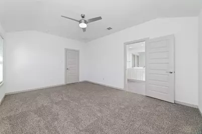 7010 Fleetwood Crescent Way, Richmond, TX 77407 - Photo 17