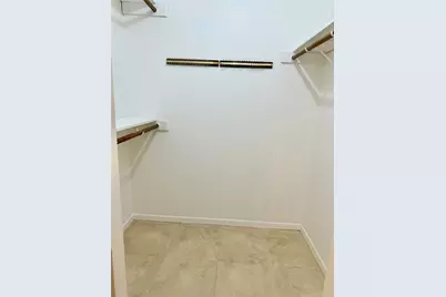 10902 Olympia Drive, Houston, TX 77042 - Photo 9