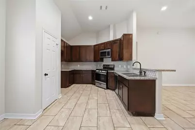 14914 Darbydale Drive, Houston, TX 77090 - Photo 5