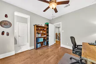 5727 Brancott Way, Houston, TX 77096 - Photo 29