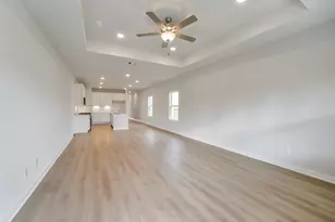 123 W Canopy Xing Cir, Conroe, TX 77301 - Photo 3