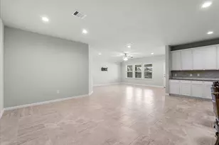 10430 Sill Pr Dr, Rosharon, TX 77583 - Photo 5