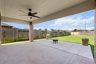 10430 Sill Pr Dr, Rosharon, TX 77583 - Photo 33