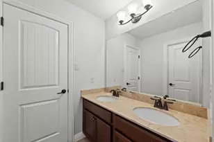 26111 Tintagel Ln, Kingwood, TX 77339 - Photo 35