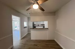 1437 Confederate Rd, Houston, TX 77055 - Photo 5