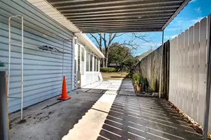 1316 Zora St, Houston, TX 77055 - Photo 21