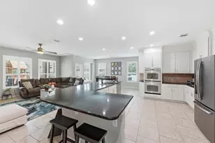 12622 Otter Crest Court, Humble, TX 77346 - Photo 9