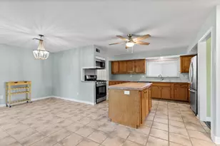 7215 Creek Crest Dr, Houston, TX 77095 - Photo 13