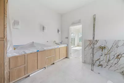 10155 Hanka Drive, Houston, TX 77043 - Photo 19