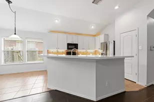 30106 Saw Oaks Dr, Magnolia, TX 77355 - Photo 13