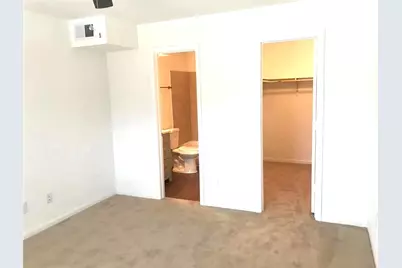 2750 Holly Hall Street #1907, Houston, TX 77054 - Photo 17