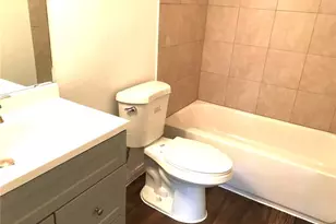 2750 Holly Hall St, Houston, TX 77054 - Photo 19
