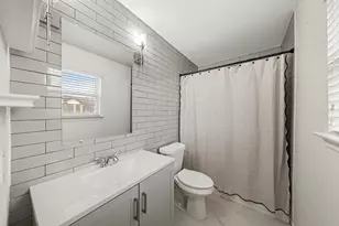 12511 Adirondack Dr, Houston, TX 77089 - Photo 19