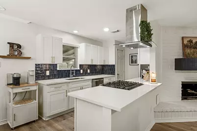 12511 Adirondack Drive, Houston, TX 77089 - Photo 9