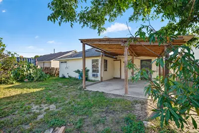 10453 Aldine Westfield Road, Houston, TX 77093 - Photo 17
