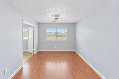 12027 Huntington Park Drive, Houston, TX 77099 - Photo 27