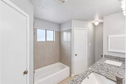 12027 Huntington Park Drive, Houston, TX 77099 - Photo 37