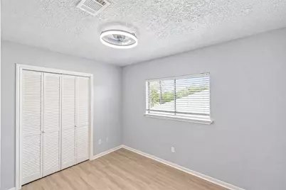 12027 Huntington Park Drive, Houston, TX 77099 - Photo 31