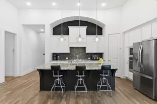 222 Promontory Ct, Montgomery, TX 77316 - Photo 9