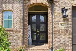 222 Promontory Ct, Montgomery, TX 77316 - Photo 3