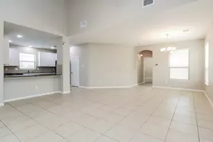 9207 Penfield Dr, Rosharon, TX 77583 - Photo 5