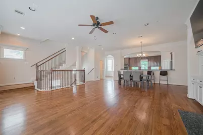 1419 Thompson Street, Houston, TX 77007 - Photo 9