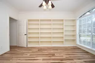 6303 Cool Water Dr, Sugar Land, TX 77479 - Photo 5