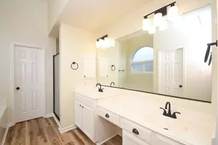 6303 Cool Water Dr, Sugar Land, TX 77479 - Photo 13