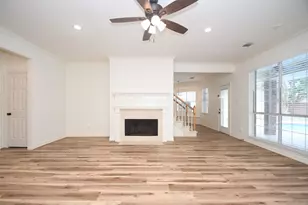 6303 Cool Water Dr, Sugar Land, TX 77479 - Photo 9