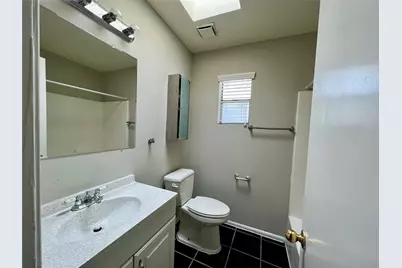 219 Marshall Street #235, Houston, TX 77006 - Photo 7