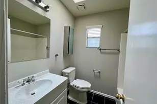 219 Marshall St, Houston, TX 77006 - Photo 7